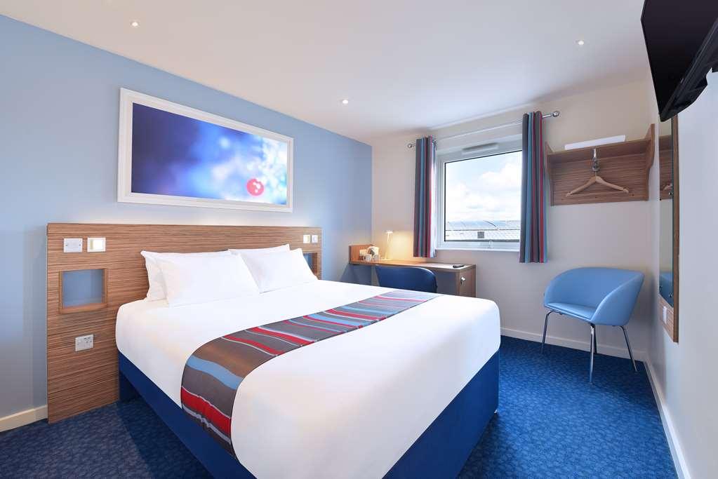 Travelodge Leeds Central Habitación foto