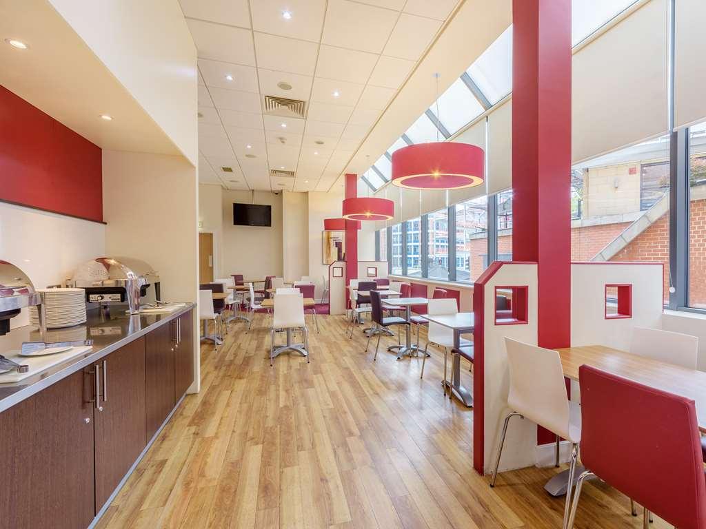 Travelodge Leeds Central Restaurante foto
