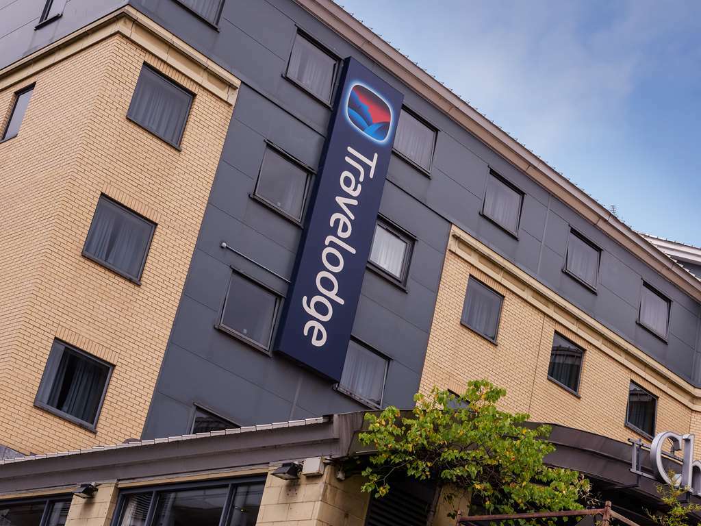 Travelodge Leeds Central Exterior foto